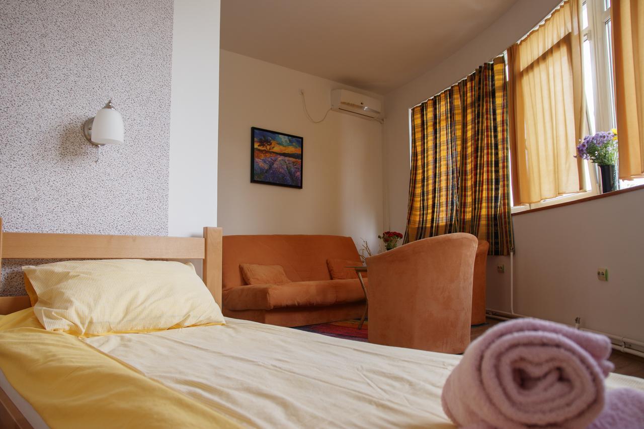 Guesthouse Night&Day Subotica Eksteriør billede